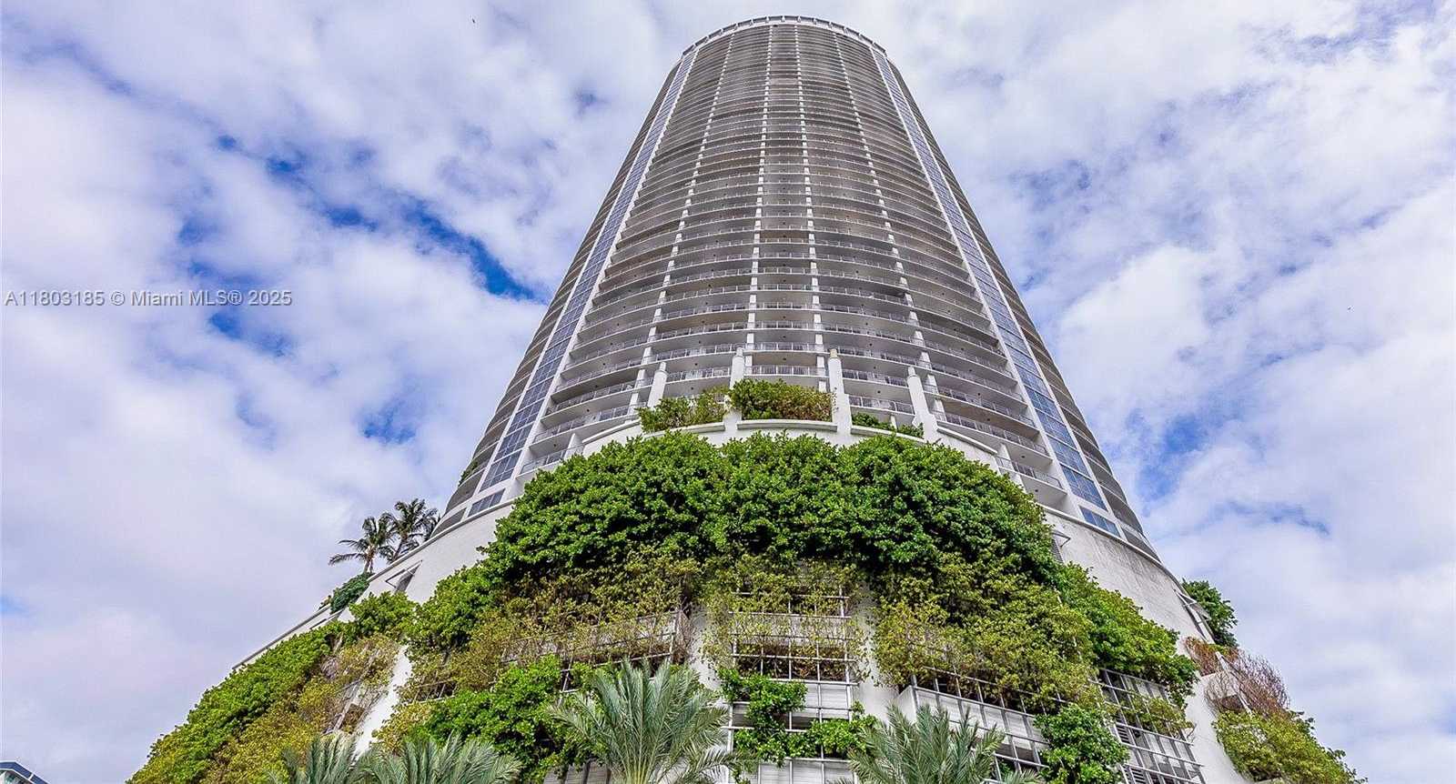 Small Image of 1750 NORTH BAYSHORE DR #3308, Miami Number 21