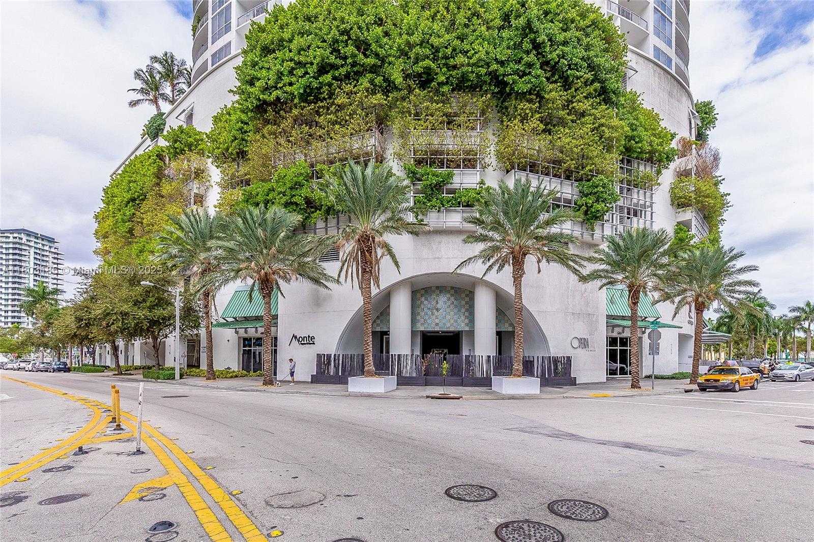Small Image of 1750 NORTH BAYSHORE DR #3308, Miami Number 22