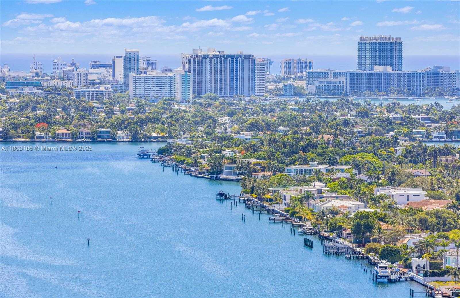 Small Image of 1750 NORTH BAYSHORE DR #3308, Miami Number 5