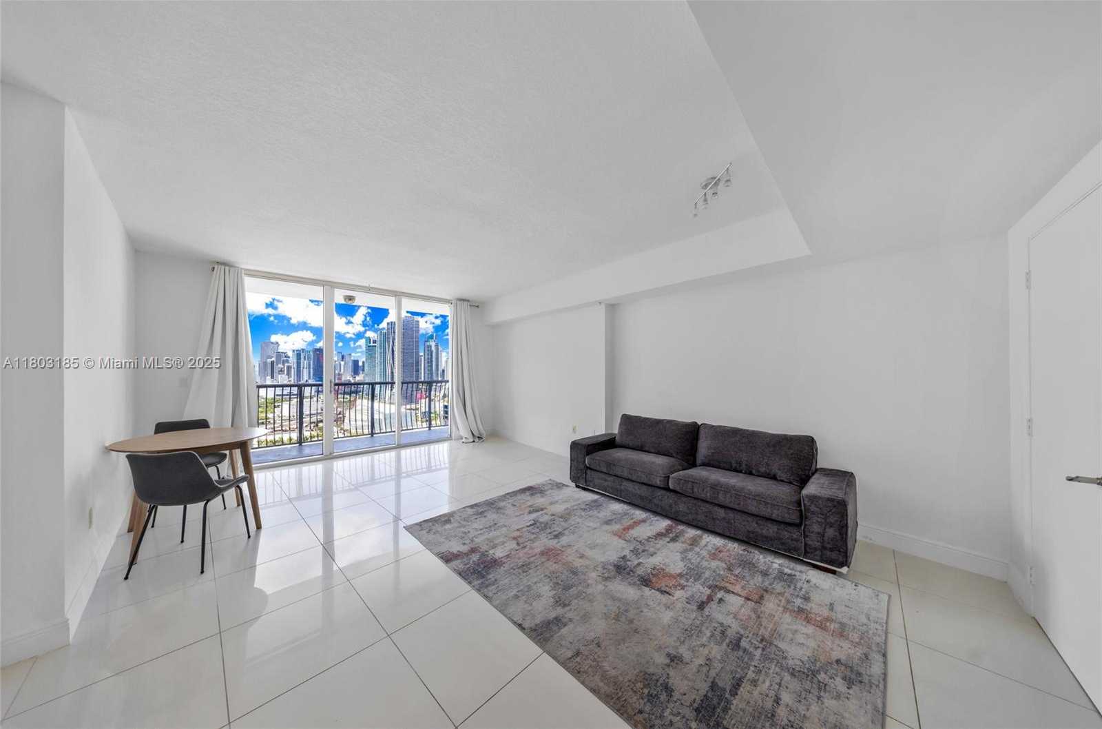 Small Image of 1750 NORTH BAYSHORE DR #3308, Miami Number 7