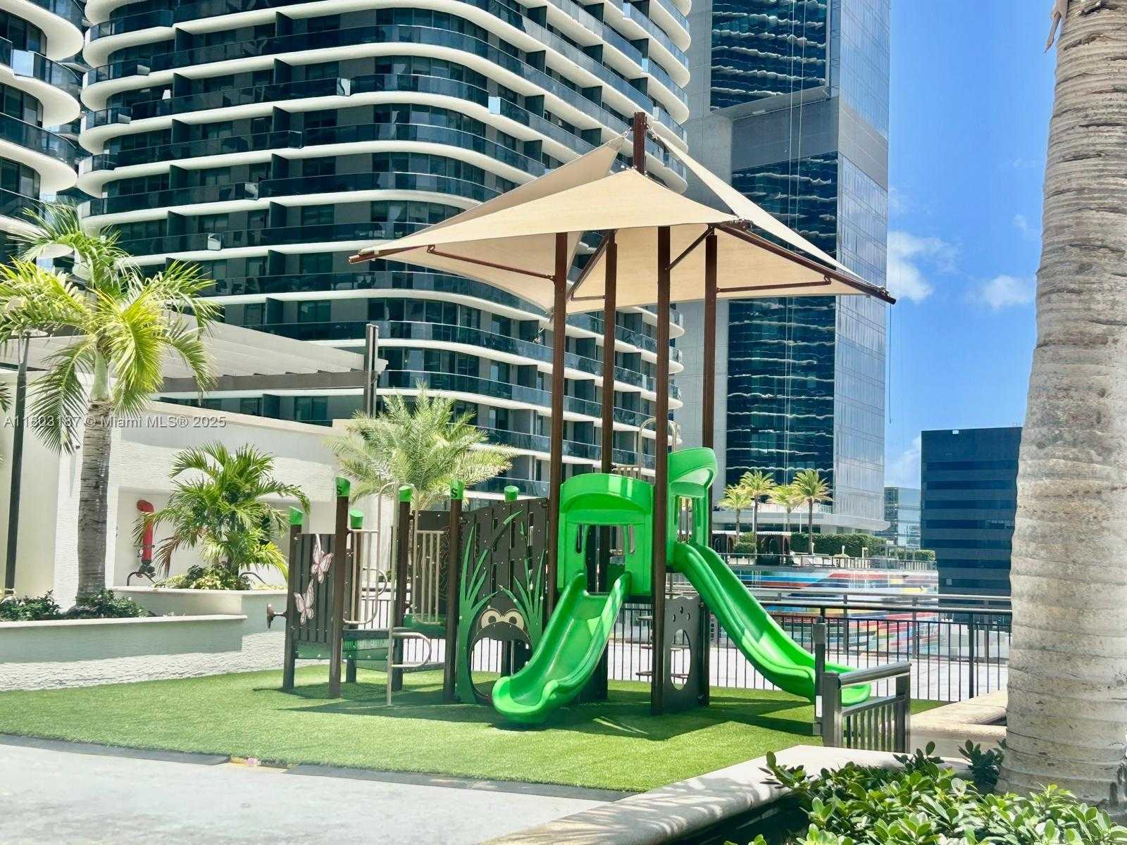 Small Image of 999 SOUTH WEST 1ST AVE #2013, Miami Number 11