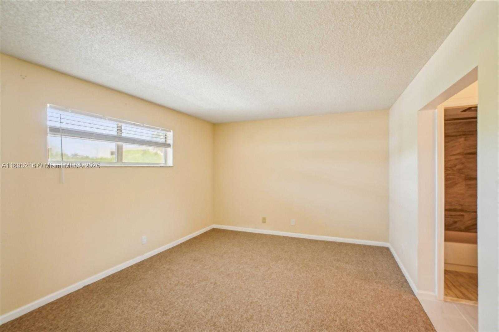 Small Image of 3774 INVERRARY BLVD #203P, Lauderhill Number 16
