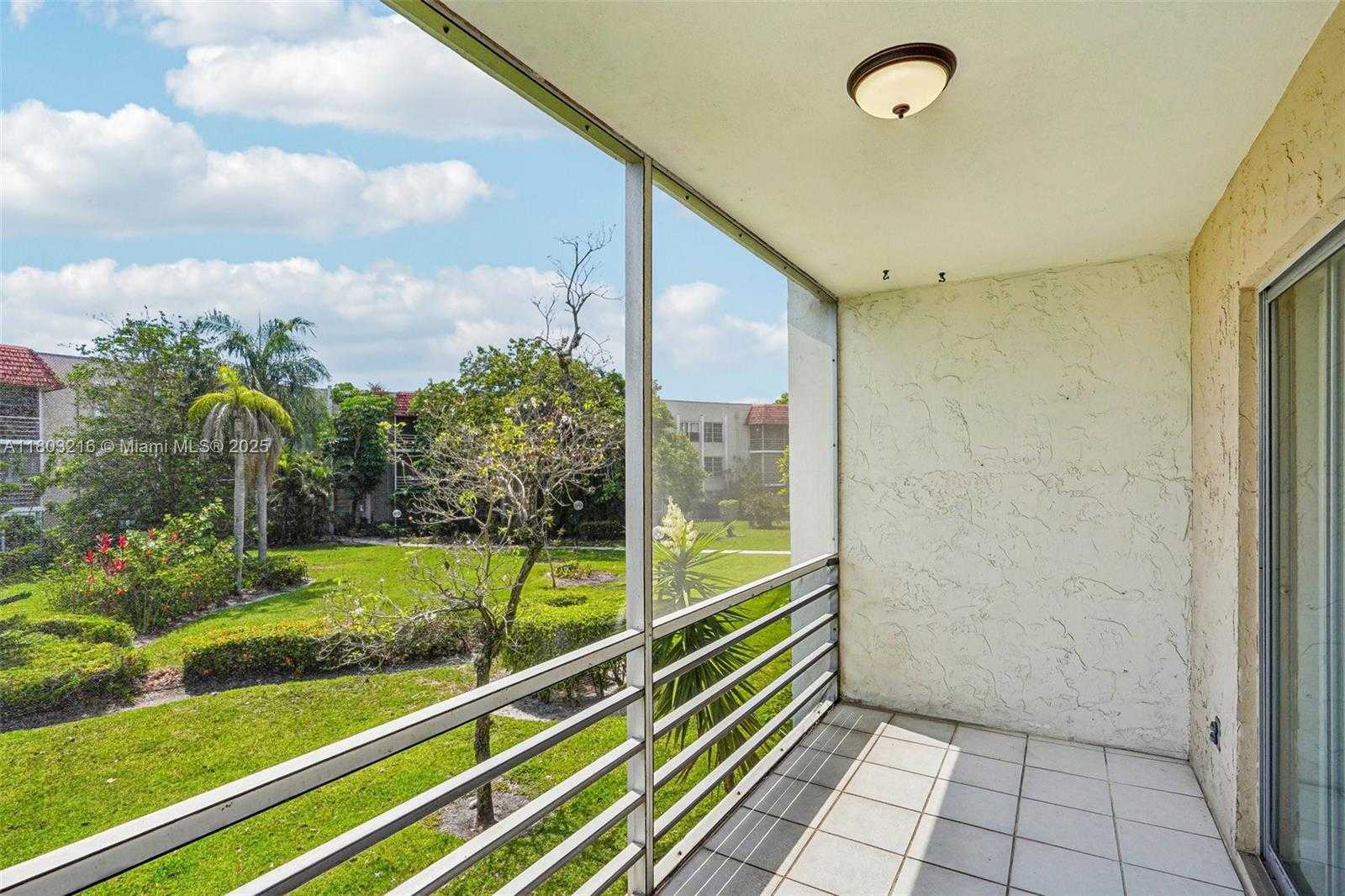 Small Image of 3774 INVERRARY BLVD #203P, Lauderhill Number 23