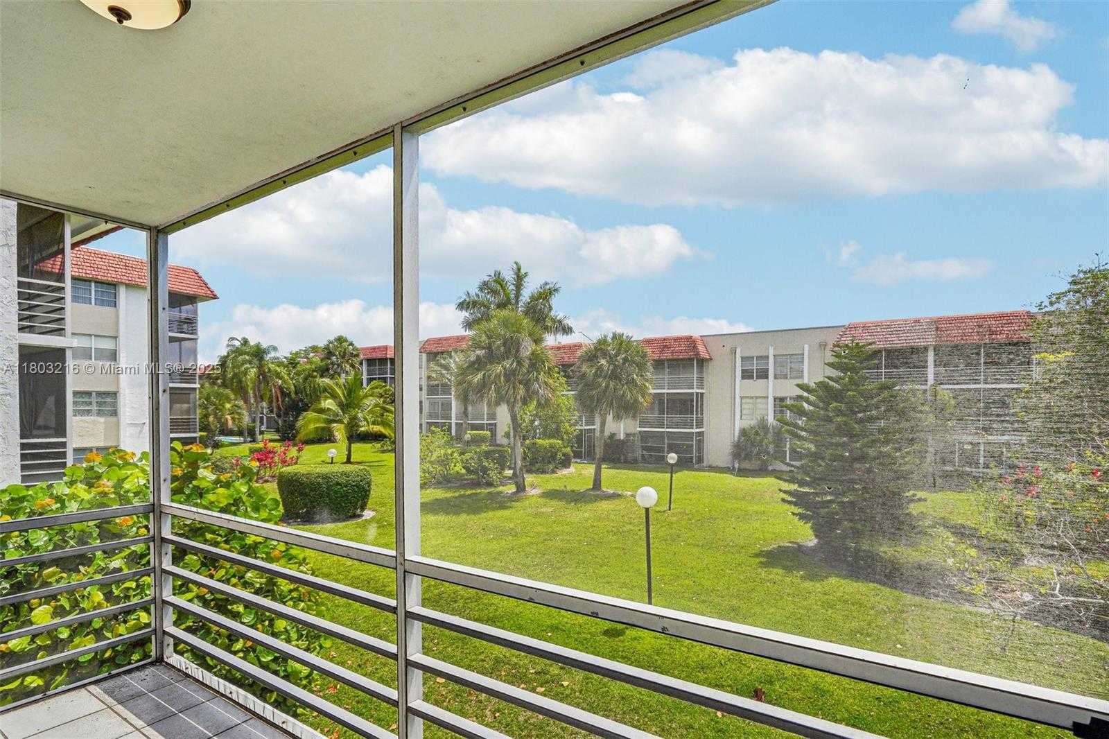 Small Image of 3774 INVERRARY BLVD #203P, Lauderhill Number 24