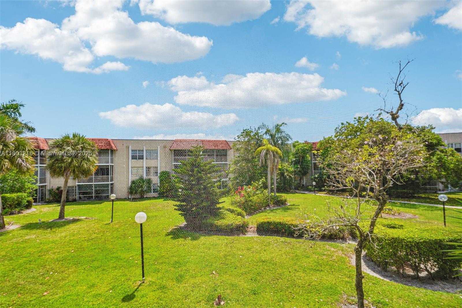 Small Image of 3774 INVERRARY BLVD #203P, Lauderhill Number 25
