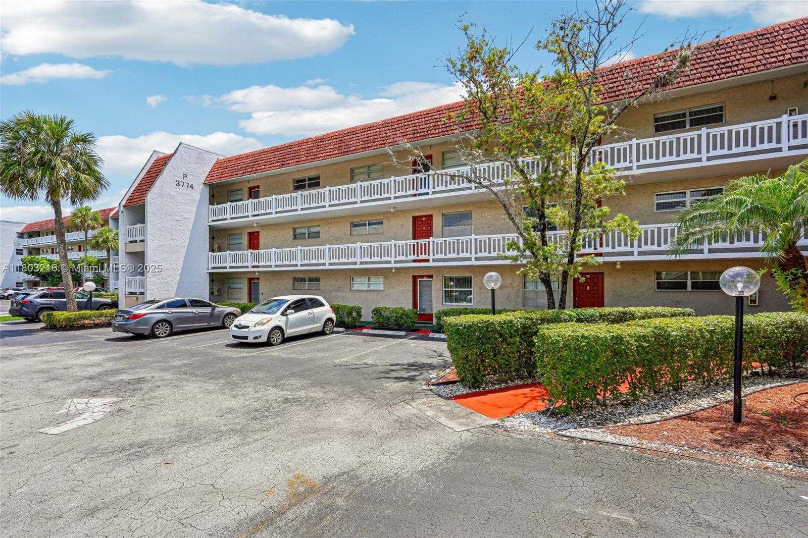 Small Image of 3774 INVERRARY BLVD #203P, Lauderhill Number 29