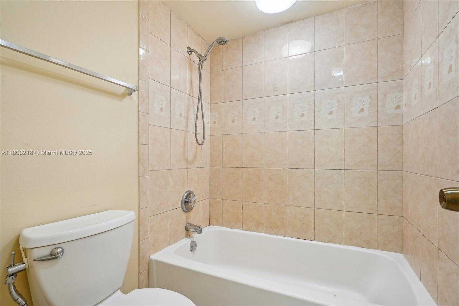 Small Image of 7081 ENVIRON BLVD #243, Lauderhill Number 27