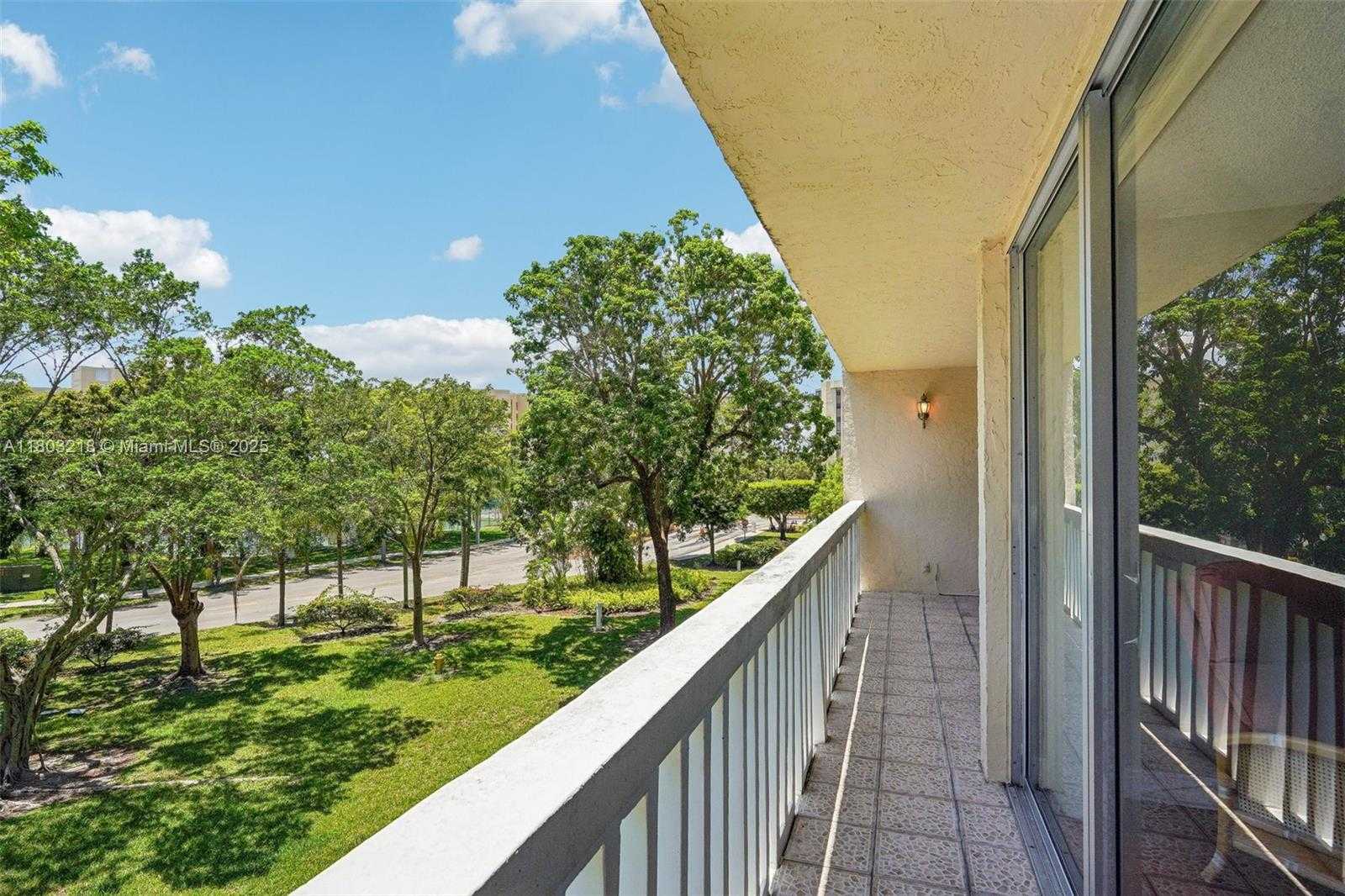 Small Image of 7081 ENVIRON BLVD #243, Lauderhill Number 29