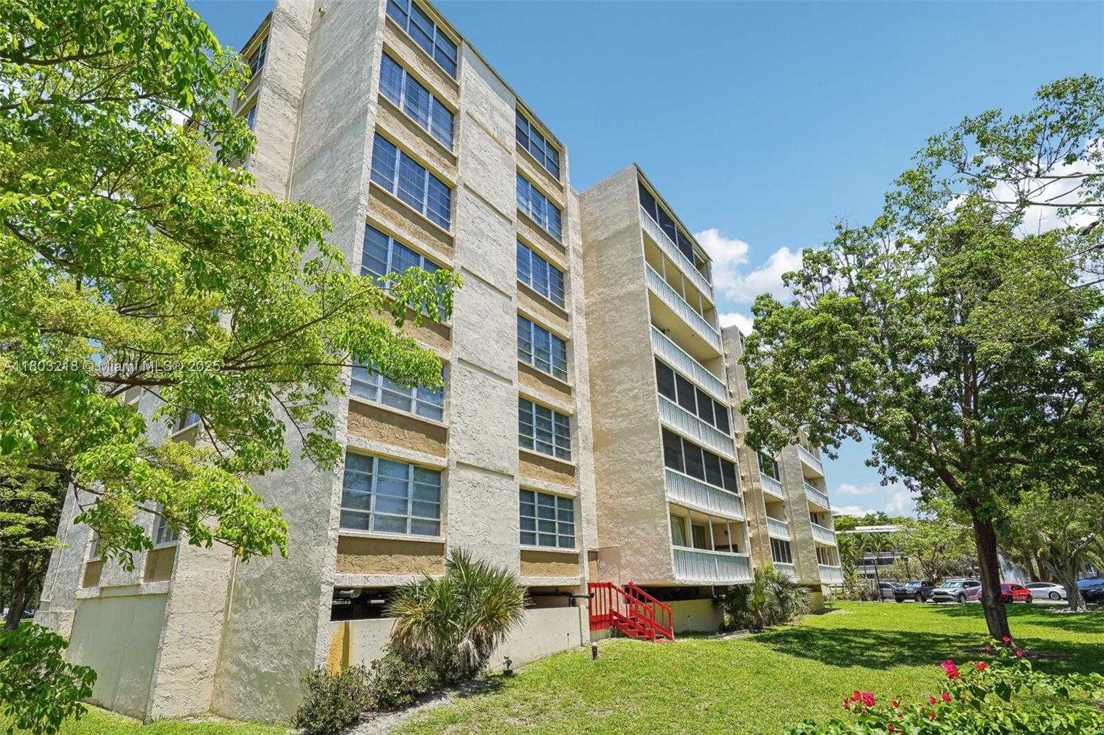 Small Image of 7081 ENVIRON BLVD #243, Lauderhill Number 43