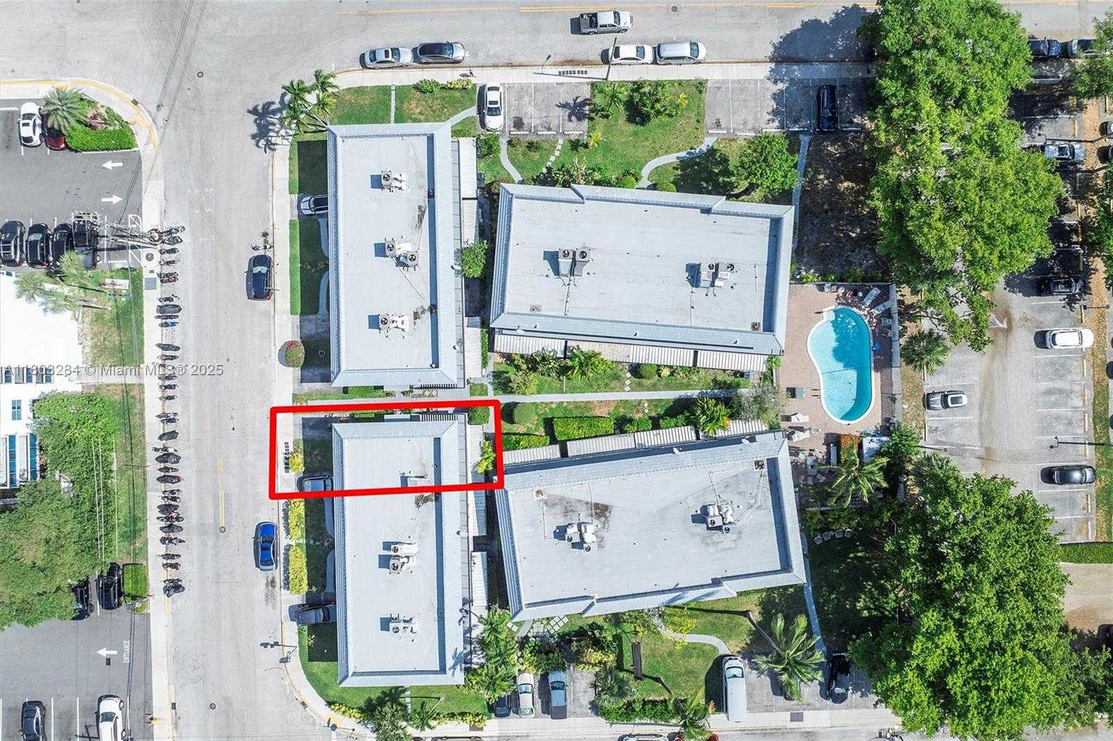Small Image of 1884 GALLEON ST #1, North Bay Village Number 33
