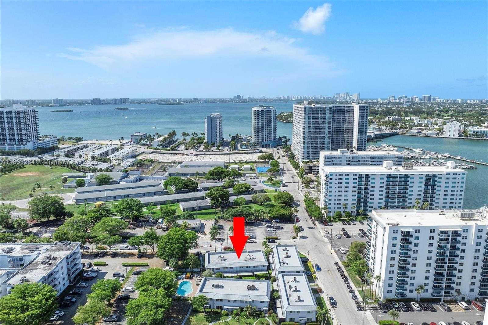 Small Image of 1884 GALLEON ST #1, North Bay Village Number 34