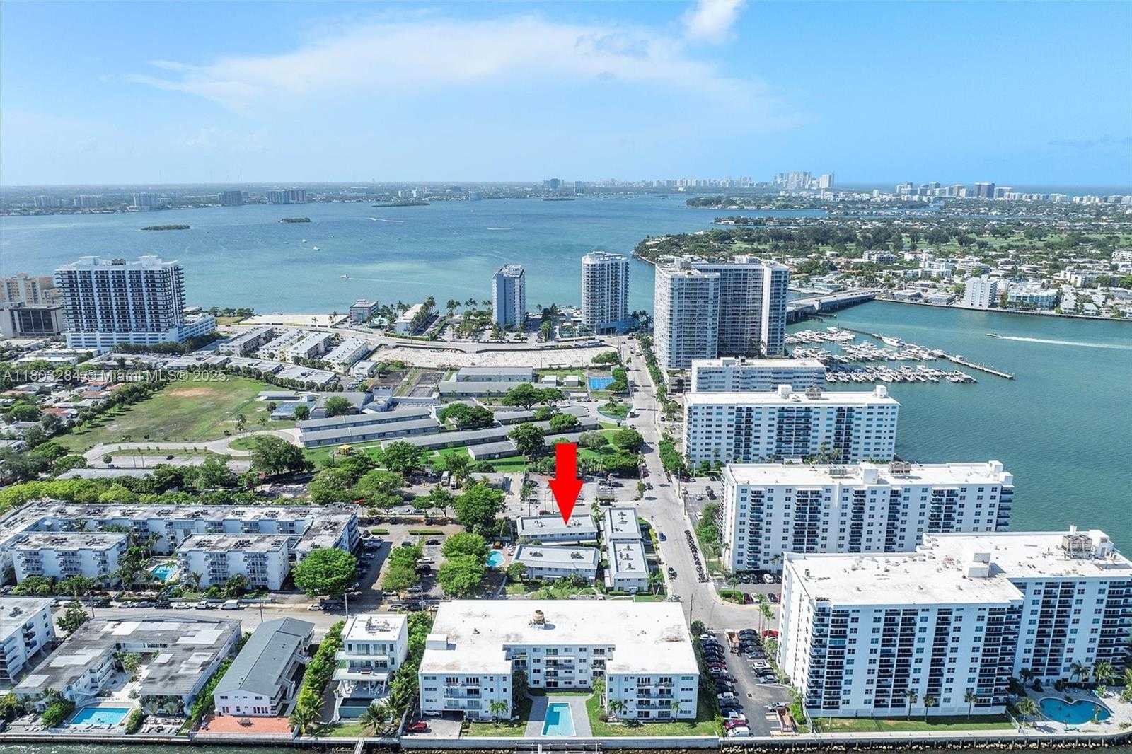 Small Image of 1884 GALLEON ST #1, North Bay Village Number 35