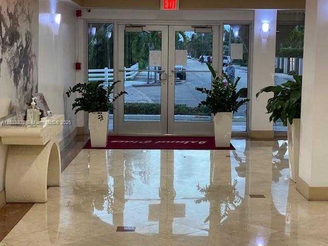 Small Image of 1455 NORTH TREASURE DR #4N, North Bay Village Number 23