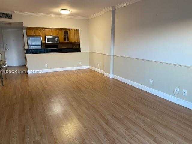 Small Image of 1455 NORTH TREASURE DR #4N, North Bay Village Number 9