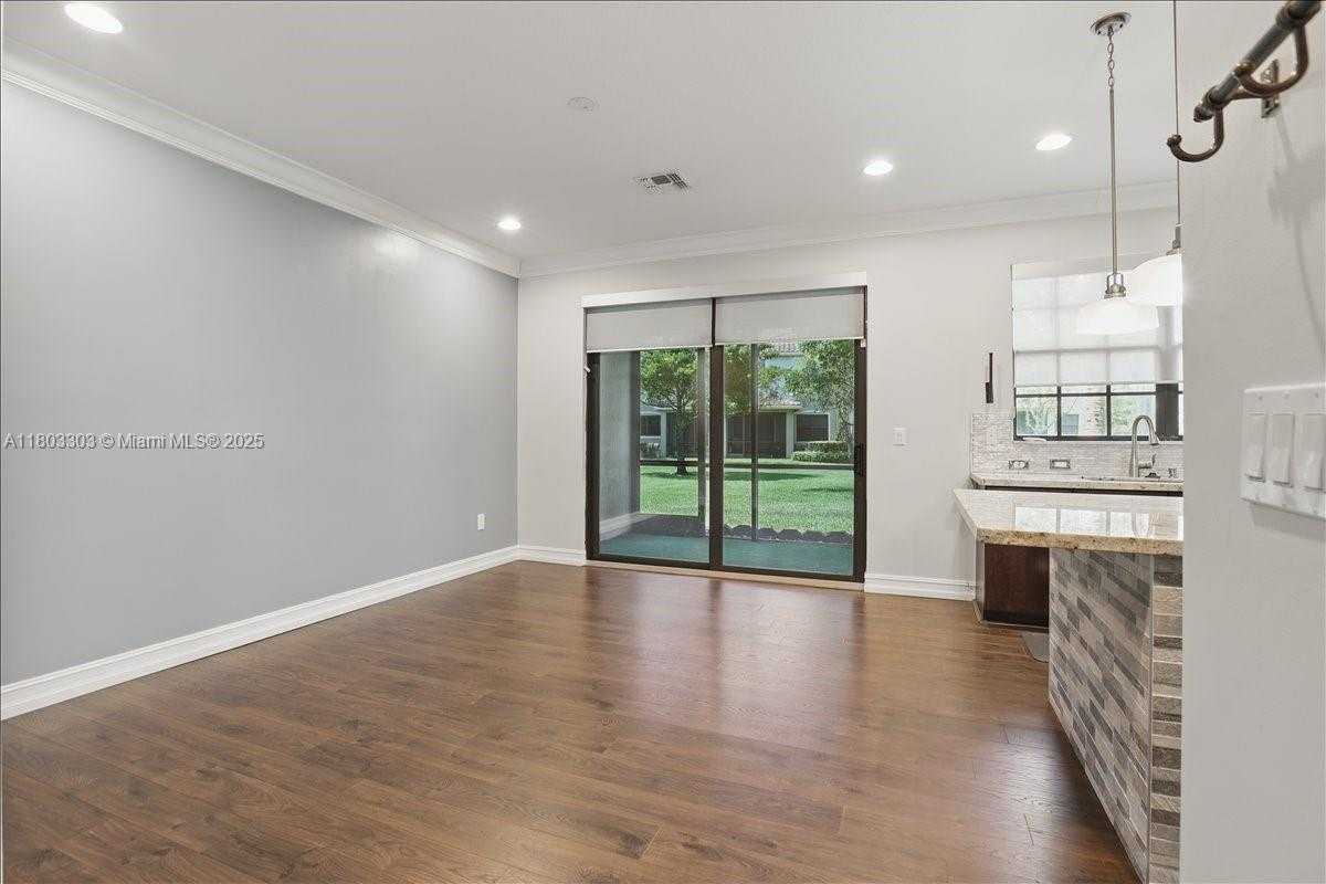 Small Image of 13013 SOUTH RIVERWALK CIR S, Plantation Number 20