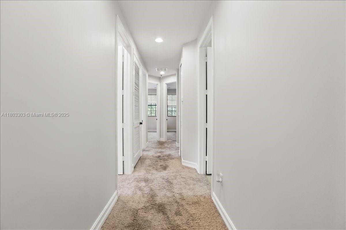 Small Image of 13013 SOUTH RIVERWALK CIR S, Plantation Number 31