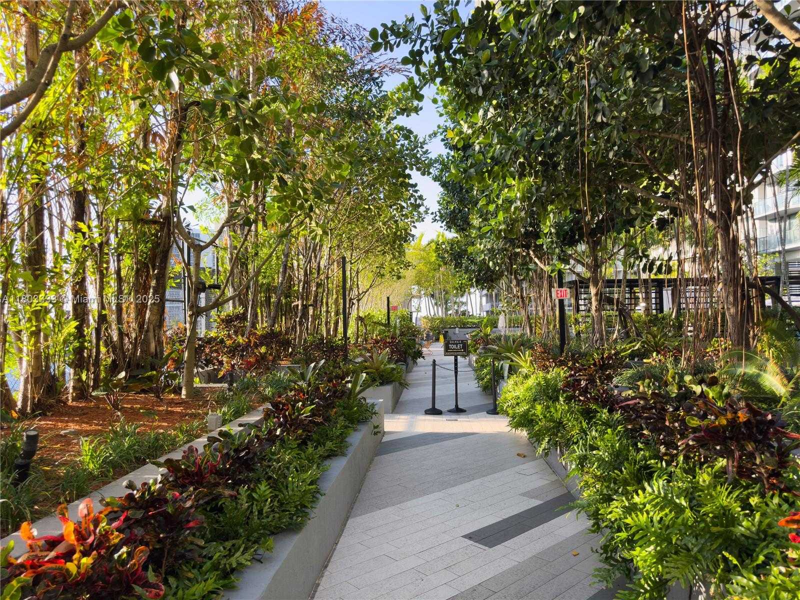 Small Image of 121 NORTH EAST 34TH ST #2412, Miami Number 43