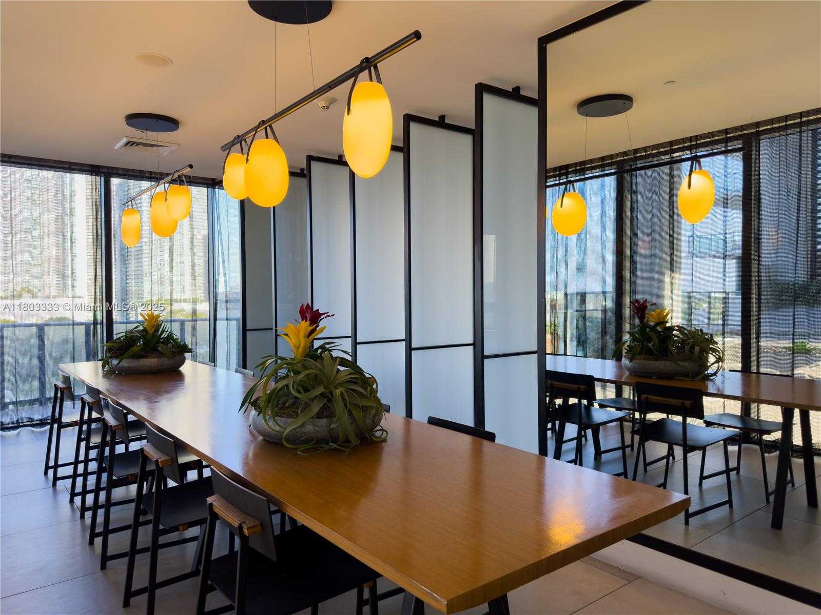 Small Image of 121 NORTH EAST 34TH ST #2412, Miami Number 50