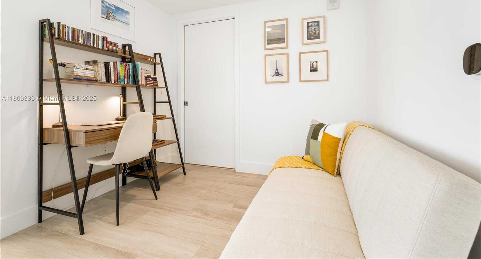 Small Image of 121 NORTH EAST 34TH ST #2412, Miami Number 7