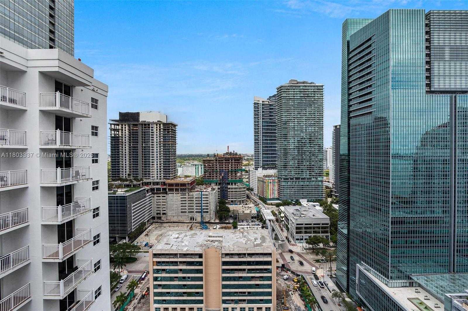 Small Image of 170 SOUTH EAST 14TH ST #2805, Miami Number 17