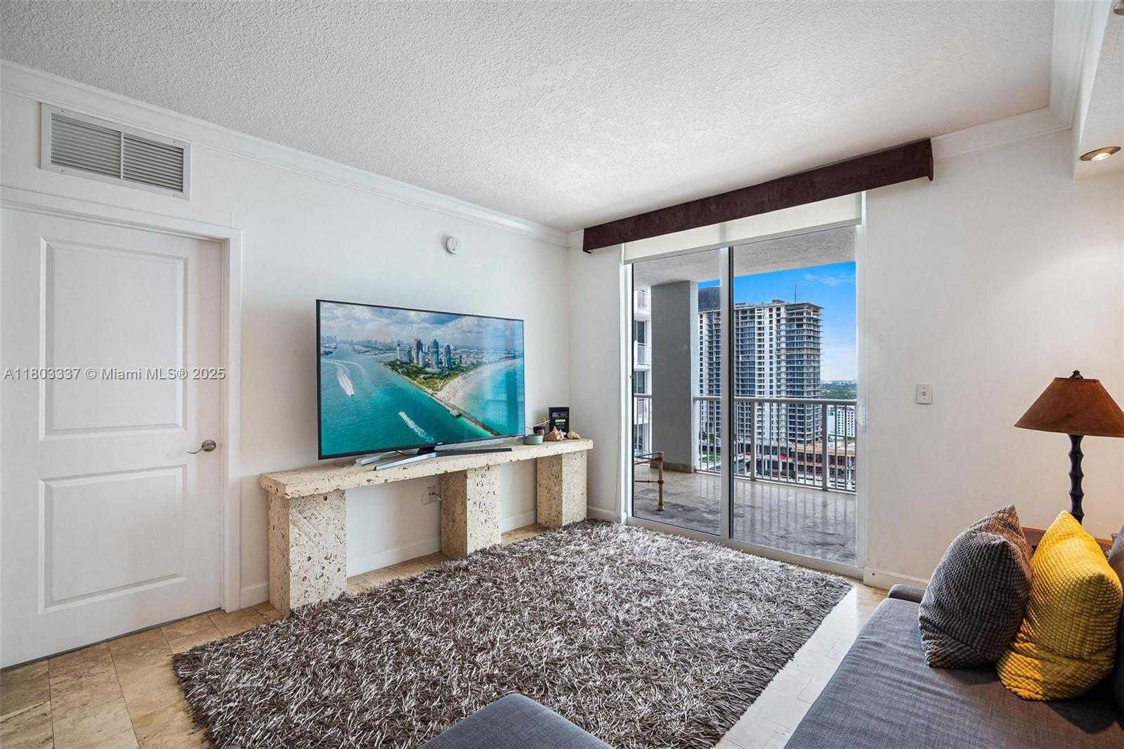 Small Image of 170 SOUTH EAST 14TH ST #2805, Miami Number 3