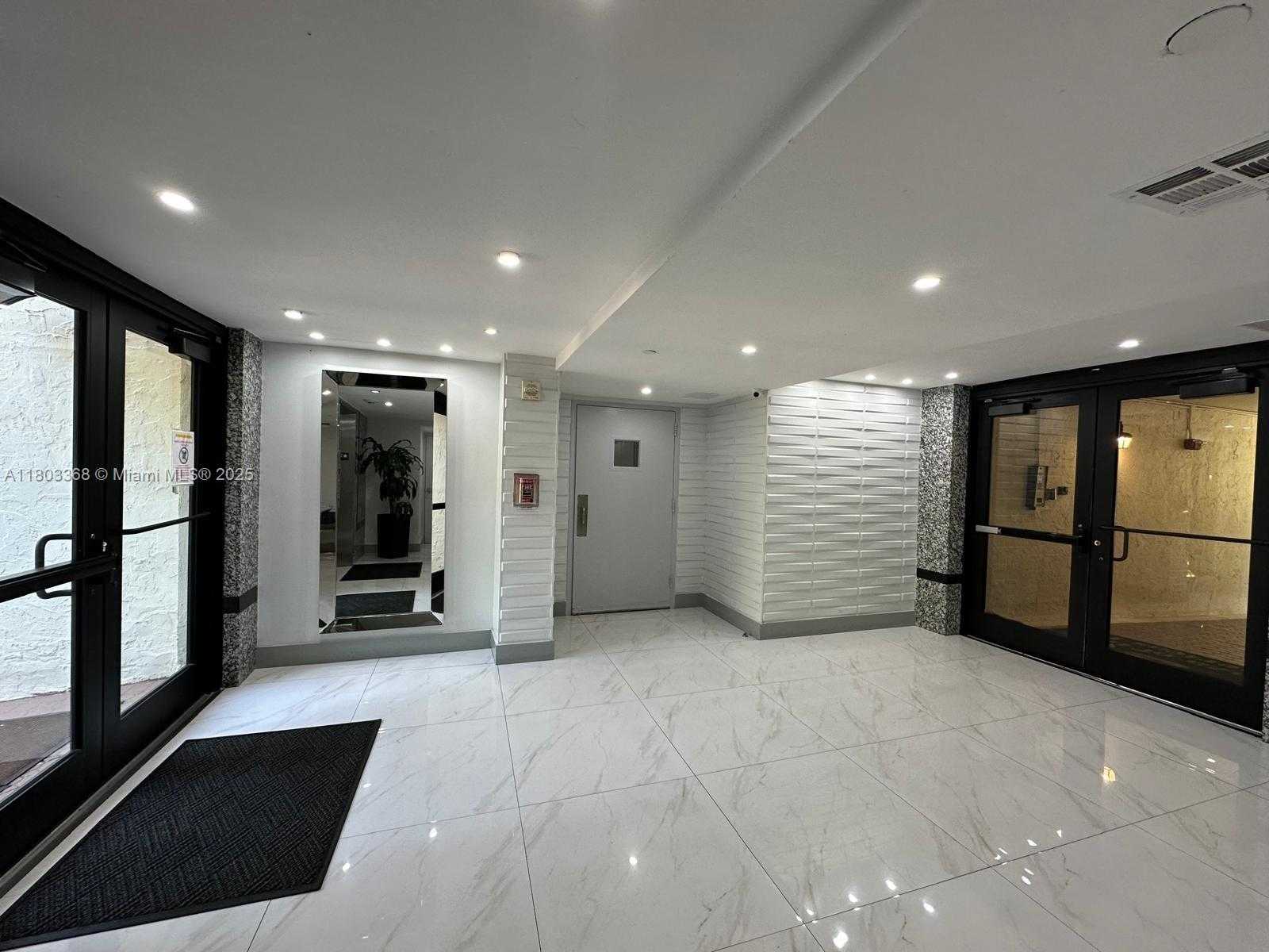 Small Image of 16919 NORTH BAY RD #617, Sunny Isles Beach Number 29