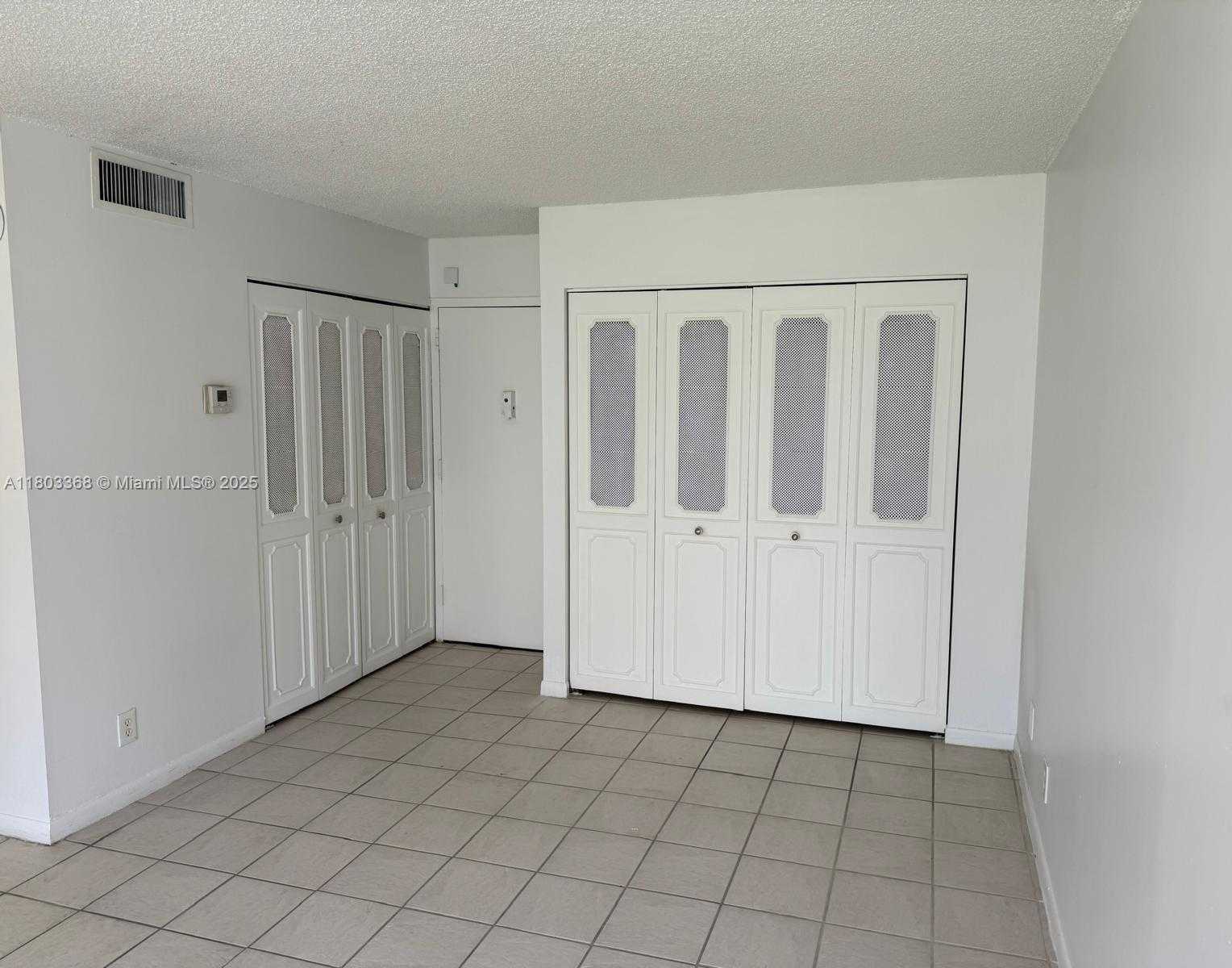 Small Image of 16919 NORTH BAY RD #617, Sunny Isles Beach Number 4