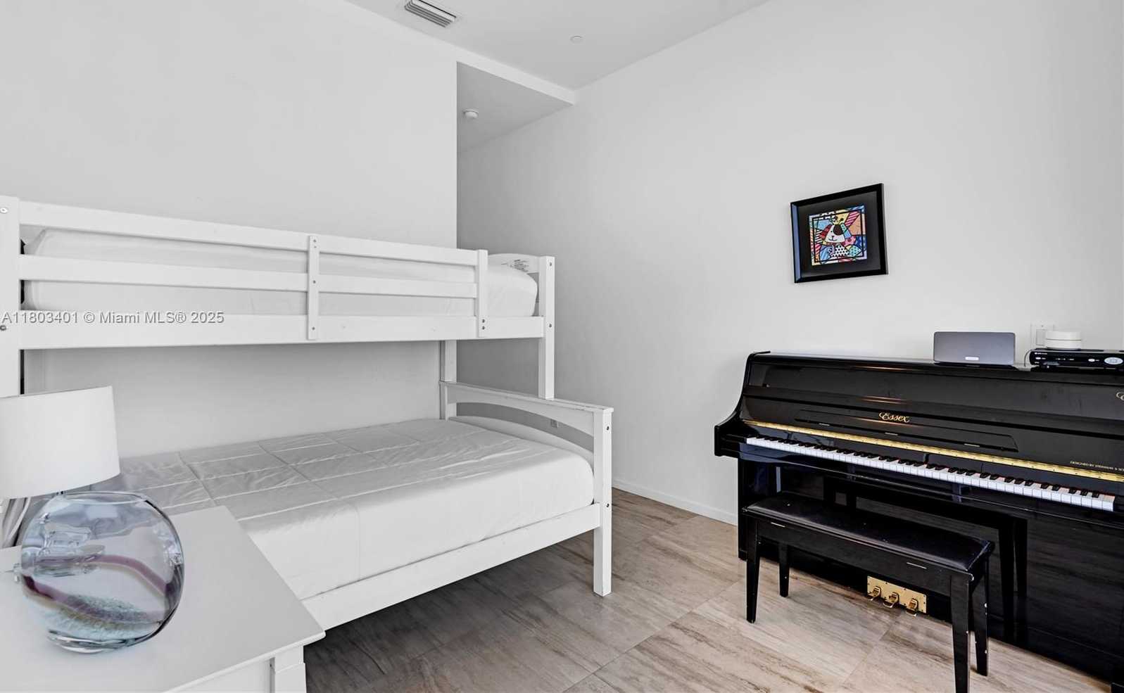 Small Image of 1445 16TH ST #PH-4, Miami Beach Number 25
