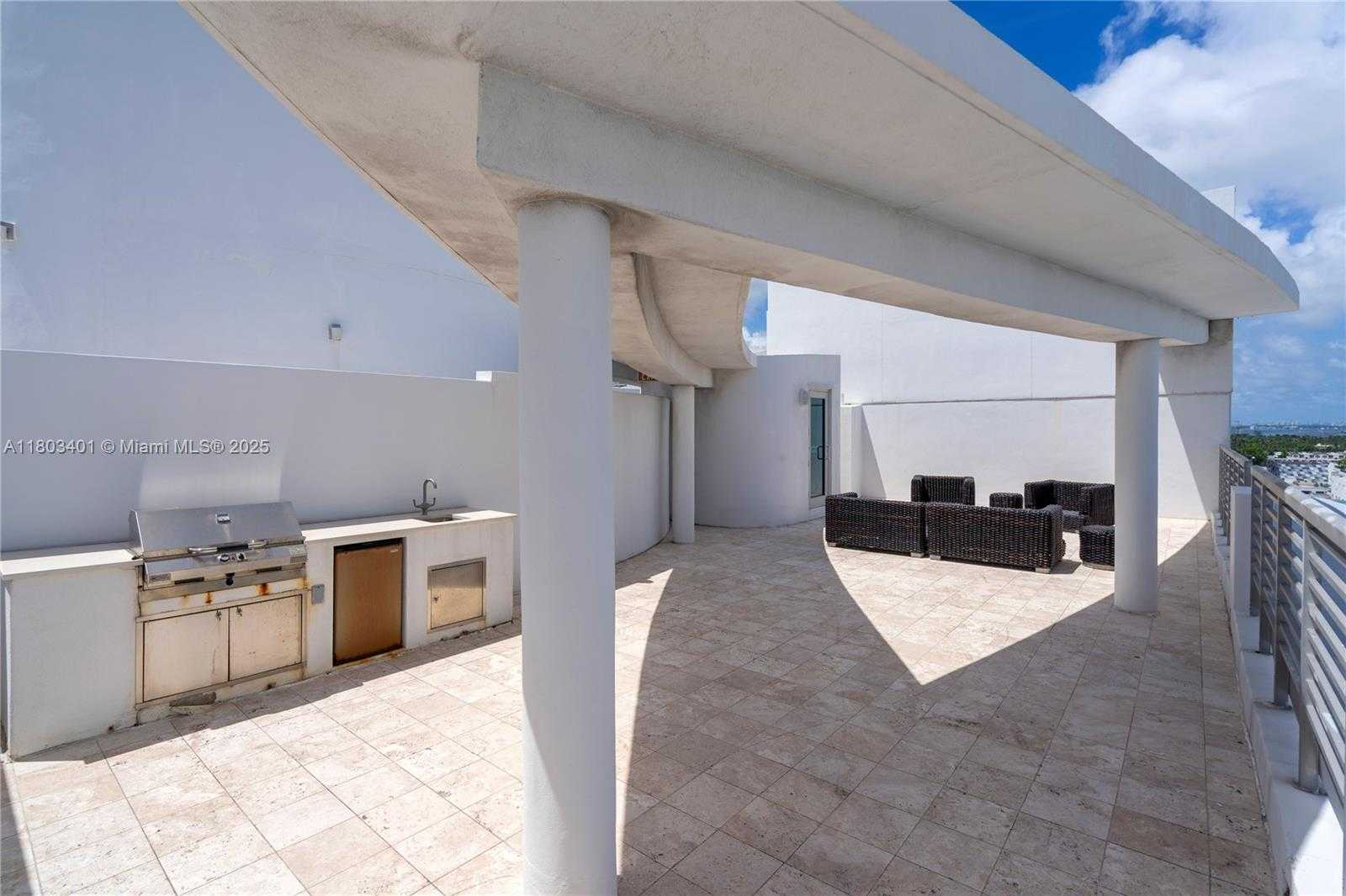 Small Image of 1445 16TH ST #PH-4, Miami Beach Number 40