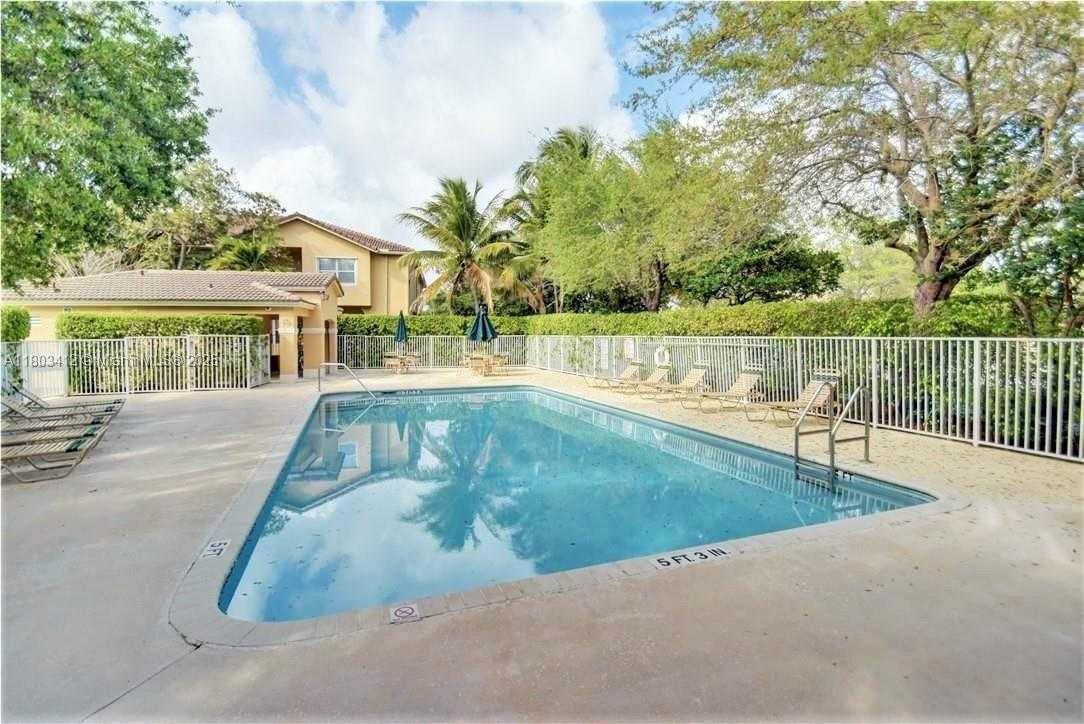 Small Image of 2898 CRESTWOOD TER #4102, Margate Number 22