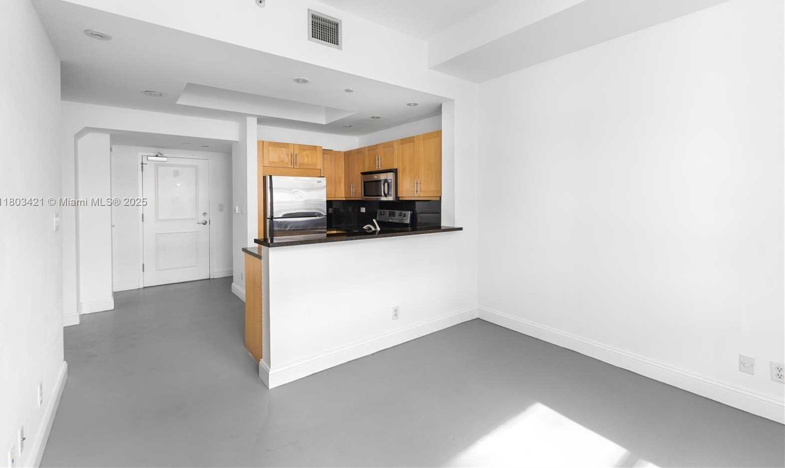 Small Image of 111 EAST FLAGLER ST #501, Miami Number 10