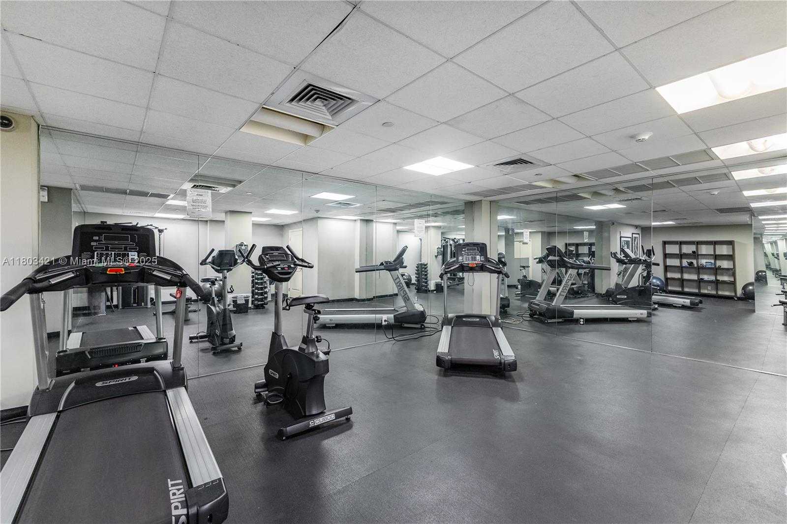 Small Image of 111 EAST FLAGLER ST #501, Miami Number 16