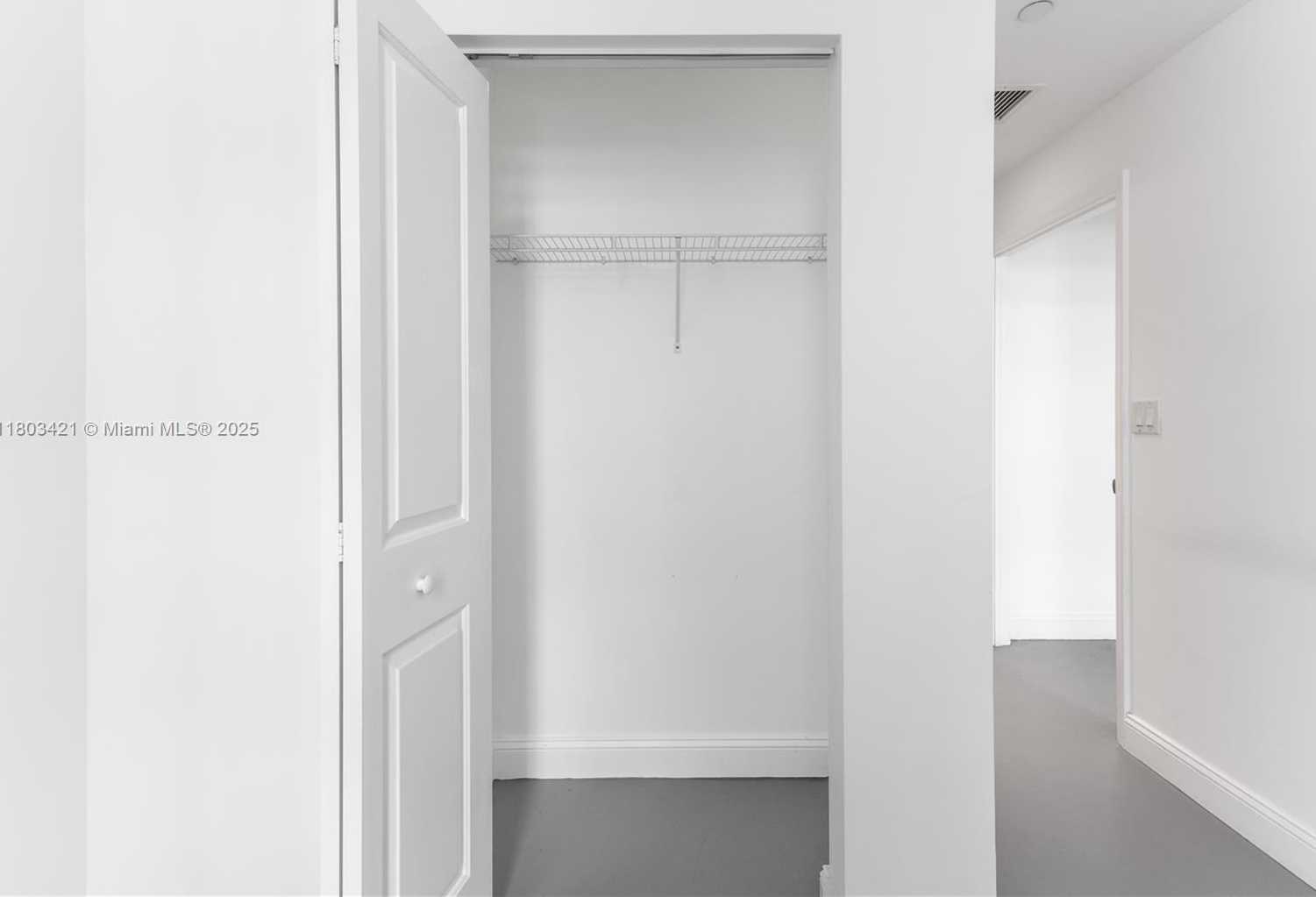 Small Image of 111 EAST FLAGLER ST #501, Miami Number 20