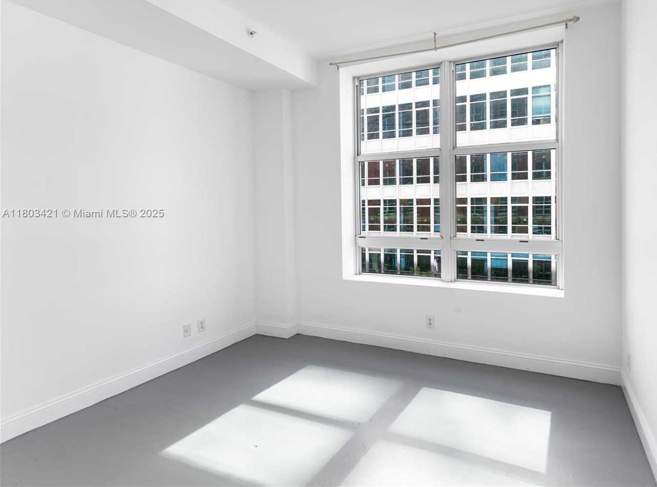 Small Image of 111 EAST FLAGLER ST #501, Miami Number 9