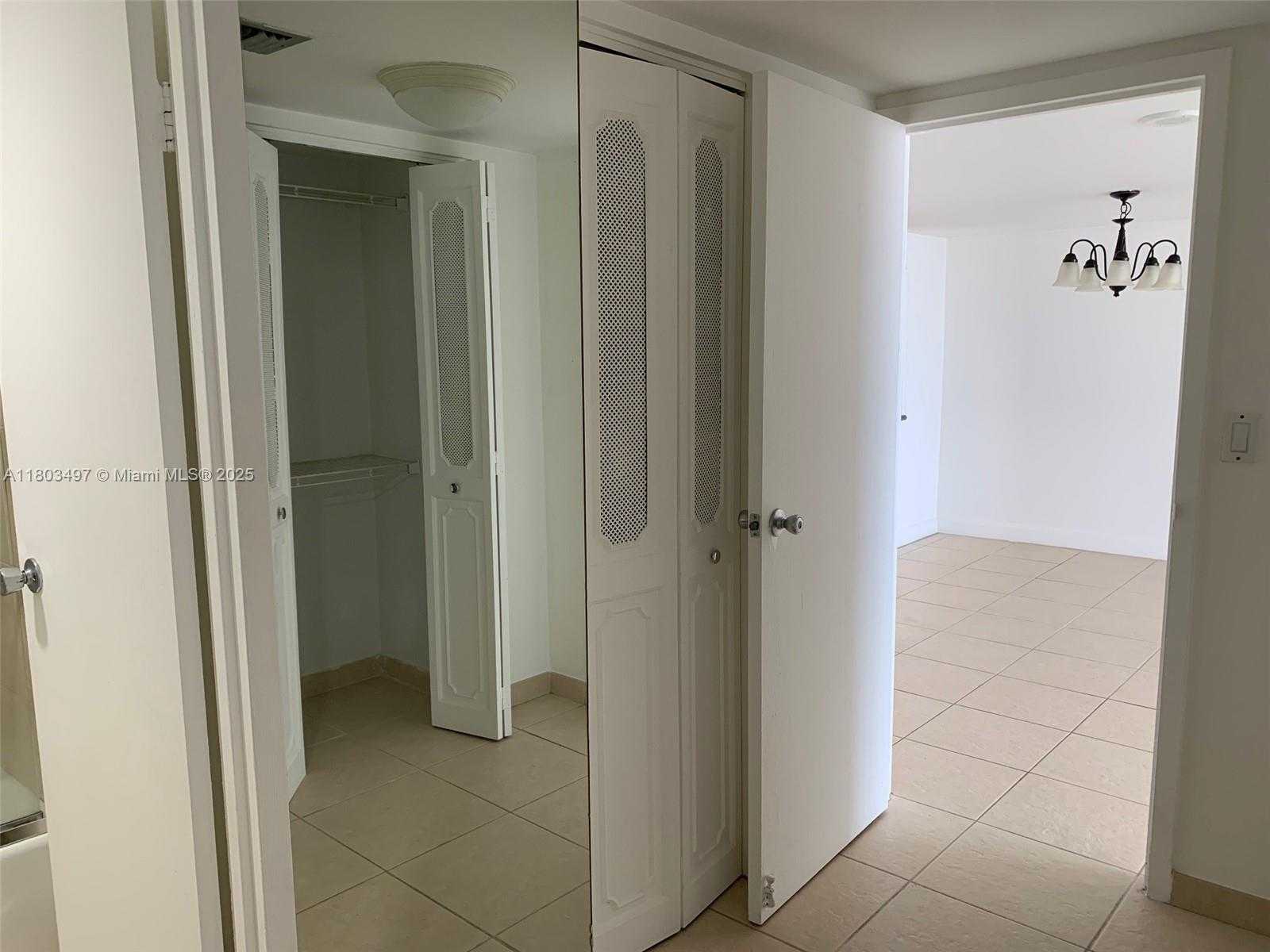 Small Image of 3675 NORTH COUNTRY CLUB DR #1610, Aventura Number 13