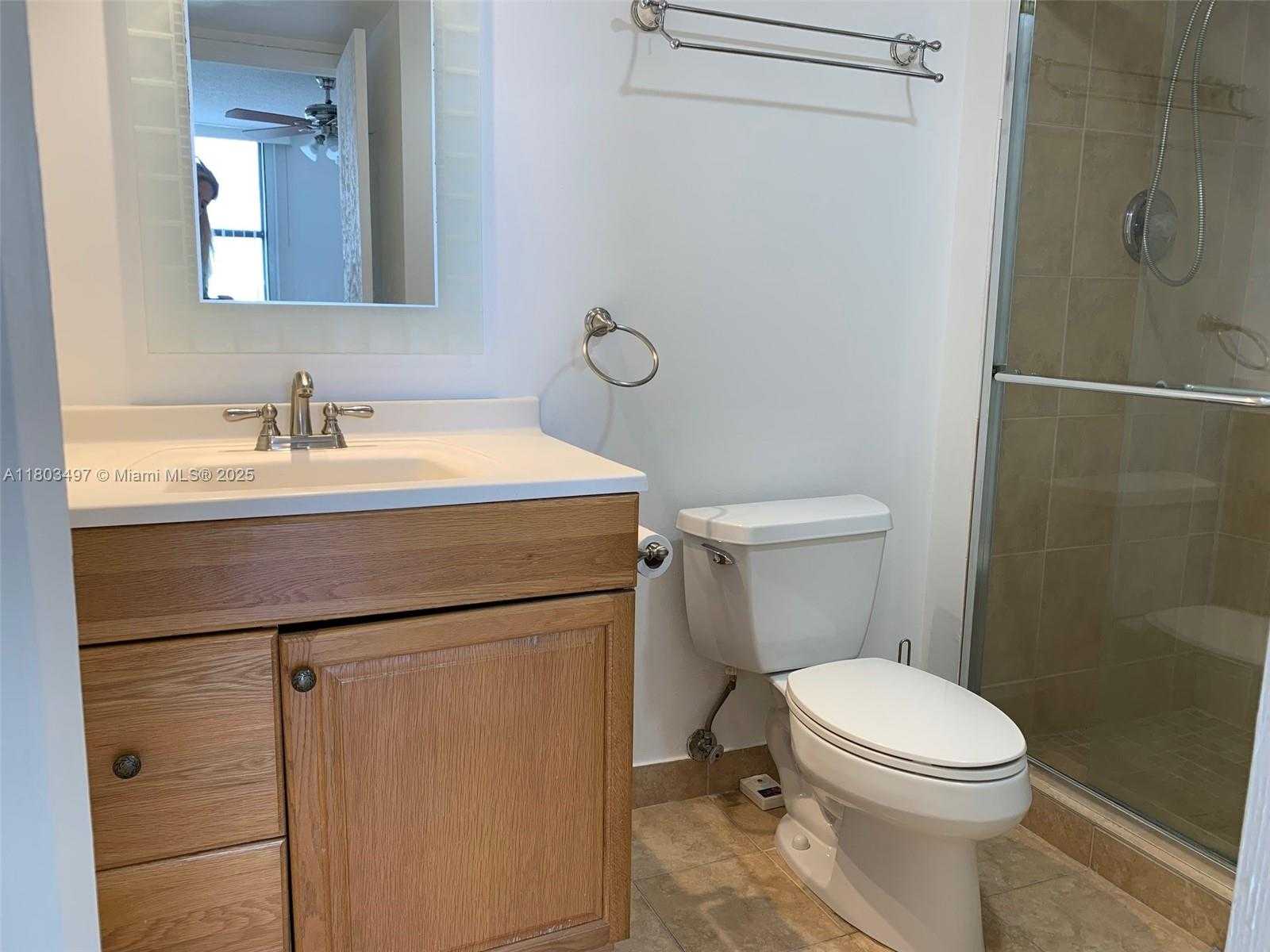 Small Image of 3675 NORTH COUNTRY CLUB DR #1610, Aventura Number 19