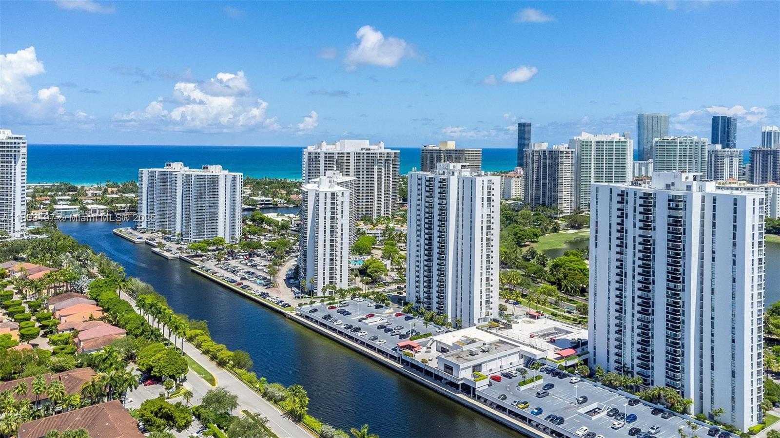 Small Image of 3675 NORTH COUNTRY CLUB DR #1610, Aventura Number 37