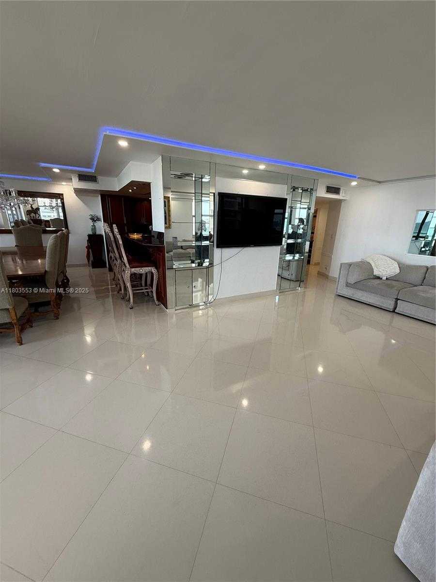 Small Image of 1912 SOUTH OCEAN DR #3D, Hallandale Beach Number 11