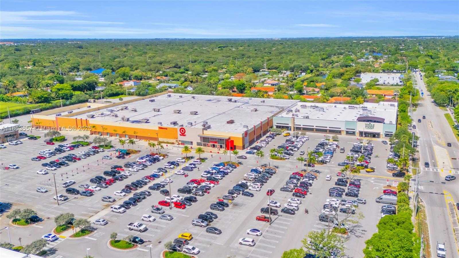 Small Image of 10102 SOUTH WEST 77TH CT, Miami Number 56