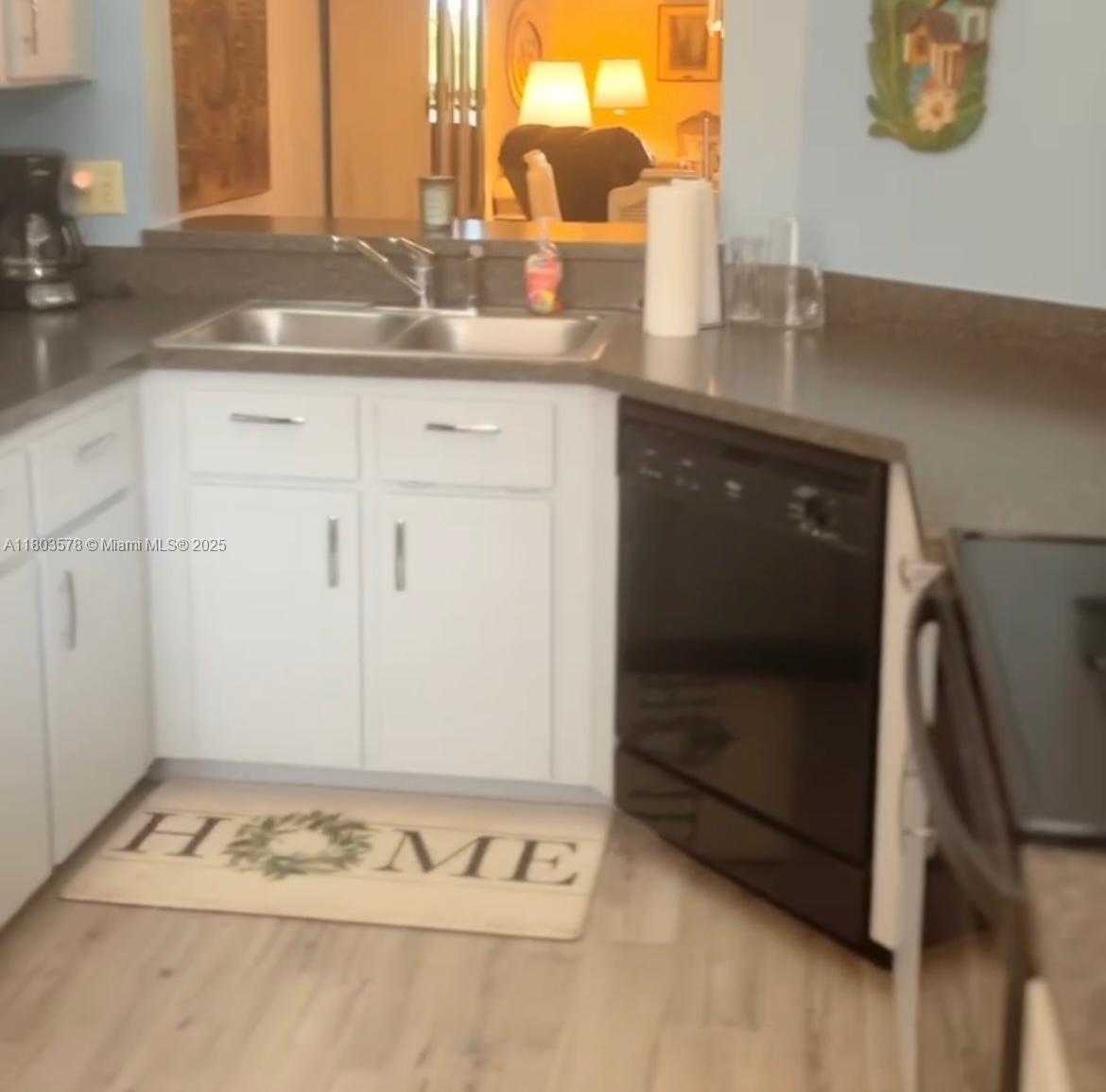 Small Image of 23344 CAROLWOOD LN #106, Boca Raton Number 7