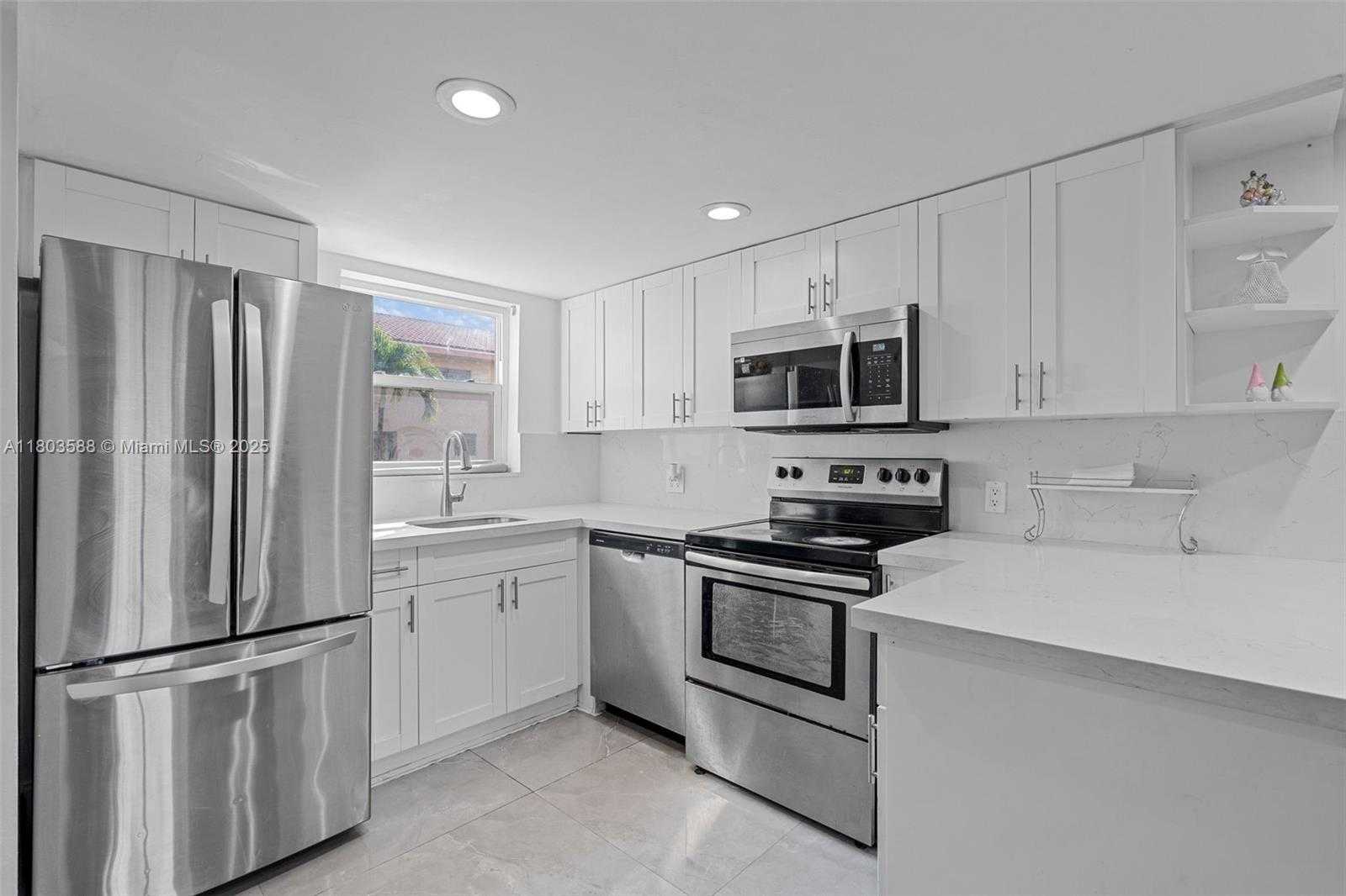 Small Image of 5530 WEST 26TH CT #209, Hialeah Number 6