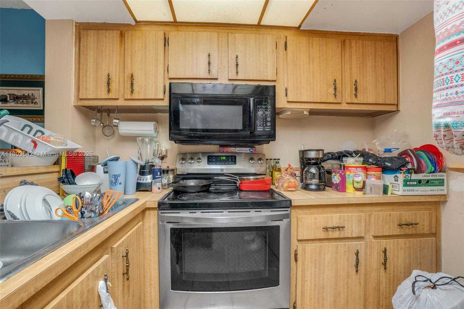 Small Image of 7329 WEST SUNRISE BLVD #7329, Plantation Number 4
