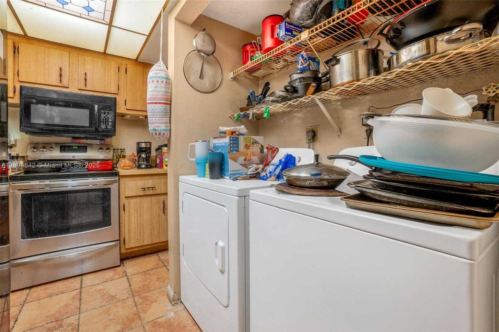 Small Image of 7329 WEST SUNRISE BLVD #7329, Plantation Number 6