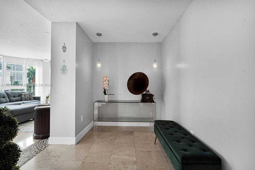 Small Image of 275 NORTH EAST 18TH ST #306, Miami Number 15