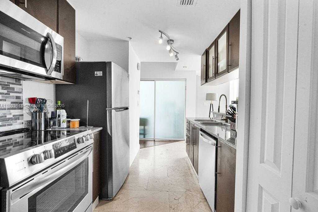 Small Image of 275 NORTH EAST 18TH ST #306, Miami Number 19