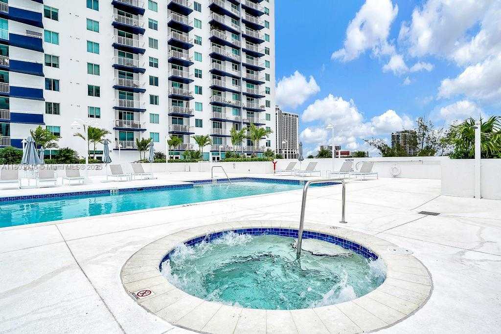 Small Image of 275 NORTH EAST 18TH ST #306, Miami Number 24