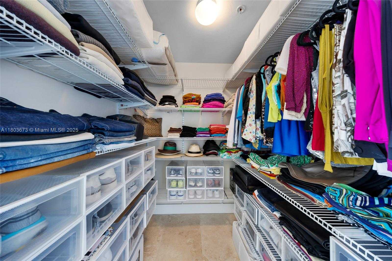 Small Image of 14951 ROYAL OAKS LN #901, North Miami Number 20