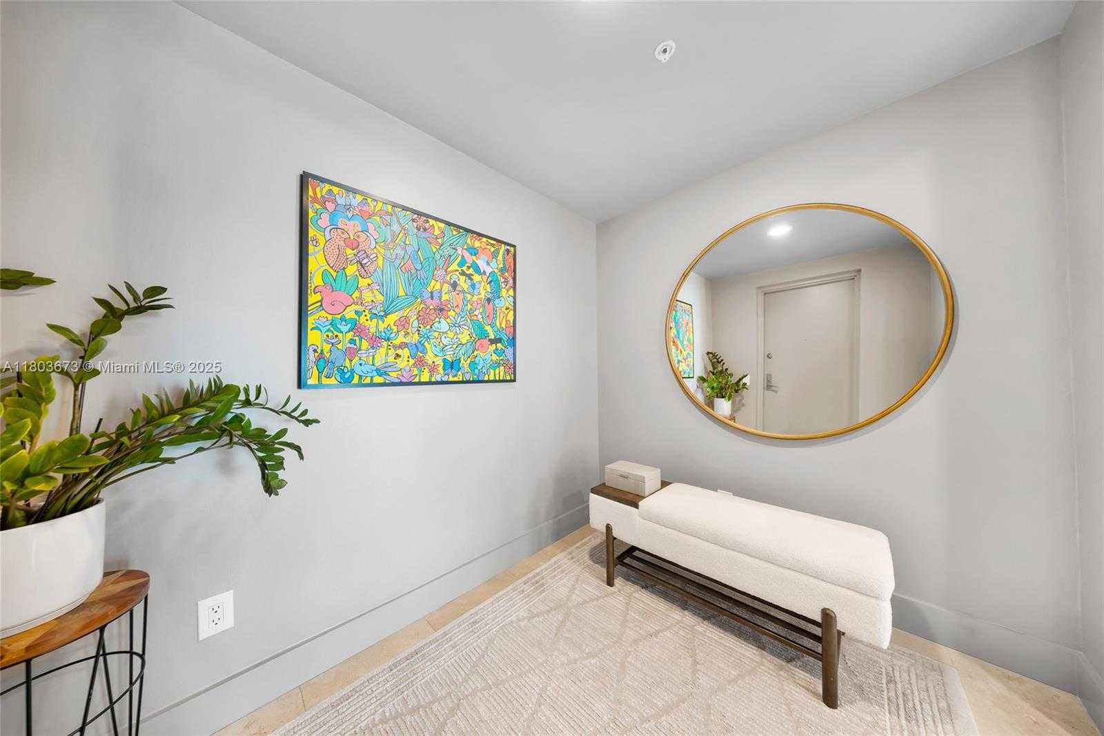 Small Image of 14951 ROYAL OAKS LN #901, North Miami Number 5