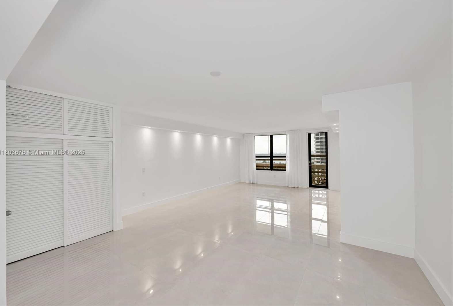 Small Image of 10185 COLLINS AVE #1502, Bal Harbour Number 3