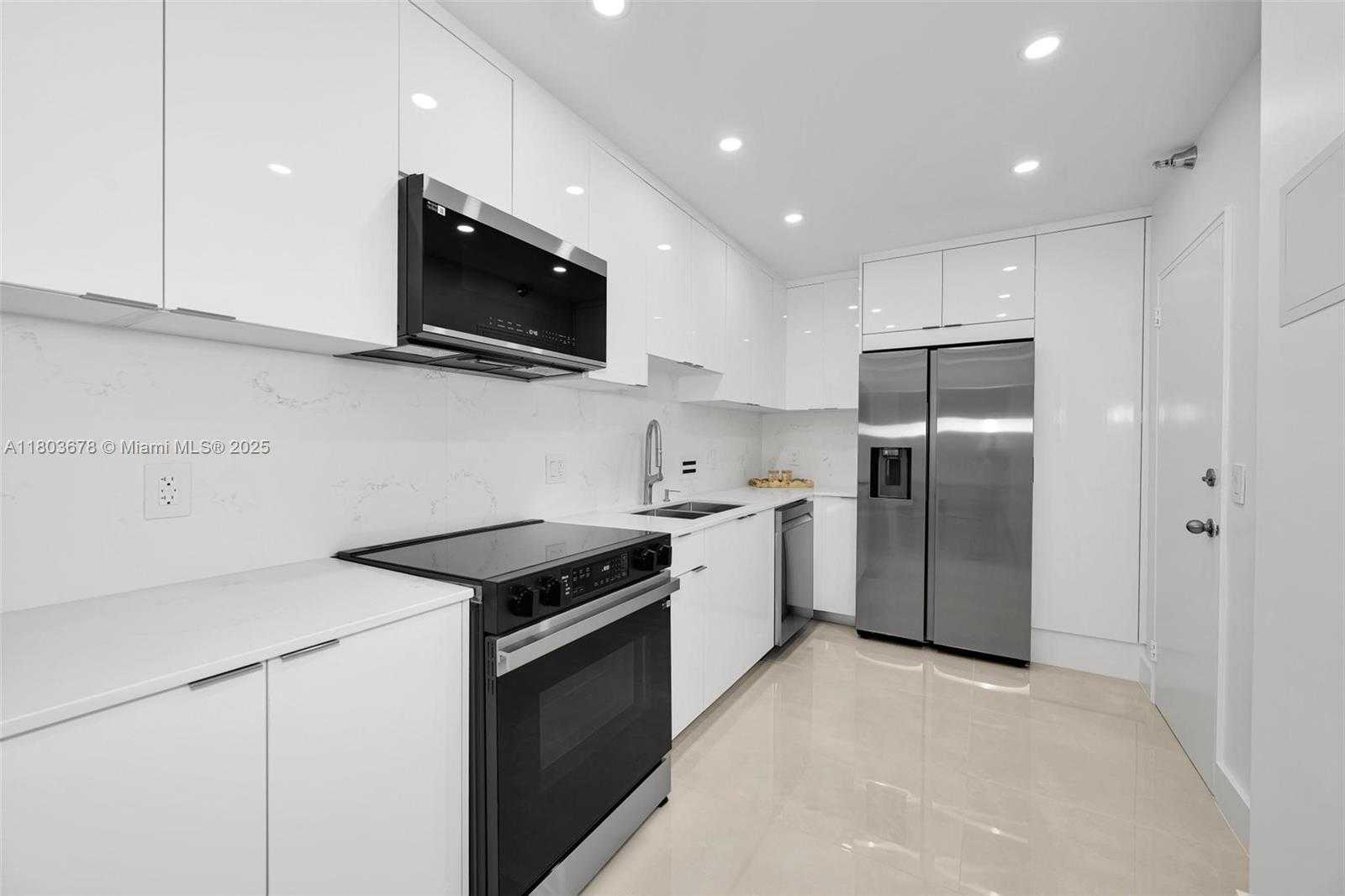 Small Image of 10185 COLLINS AVE #1502, Bal Harbour Number 7